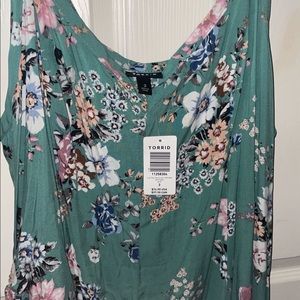 Torrid Teal Flrl Dress Brand New with Tag Plus Size 3x